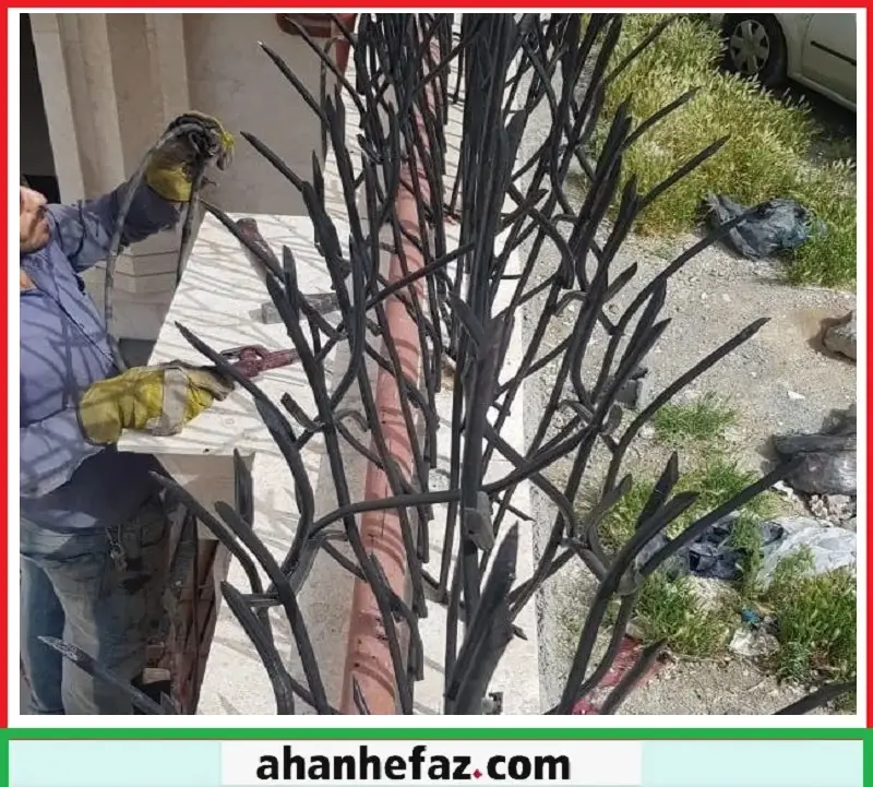 قیمت نرده حفاظ آهنی دیوار