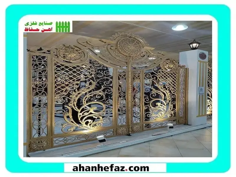 درب آهنی فرفورژه حیاط