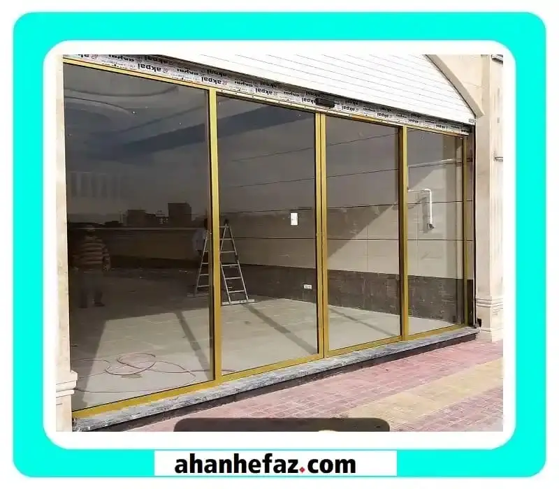 شیشه اتومات فروشگاه